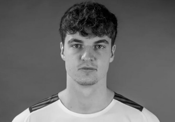 U saobraćajnoj nesreći poginuo mladi nogometaš Borussije M'gladbach