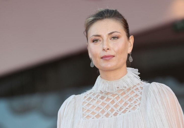 ŠARAPOVU ŽESTOKO NAPALI ZBOG ŠUTNJE O RATU U UKRAJINI: Ruskinja se oglasila i svojom ČUDNOM porukom zbunila svijet!
