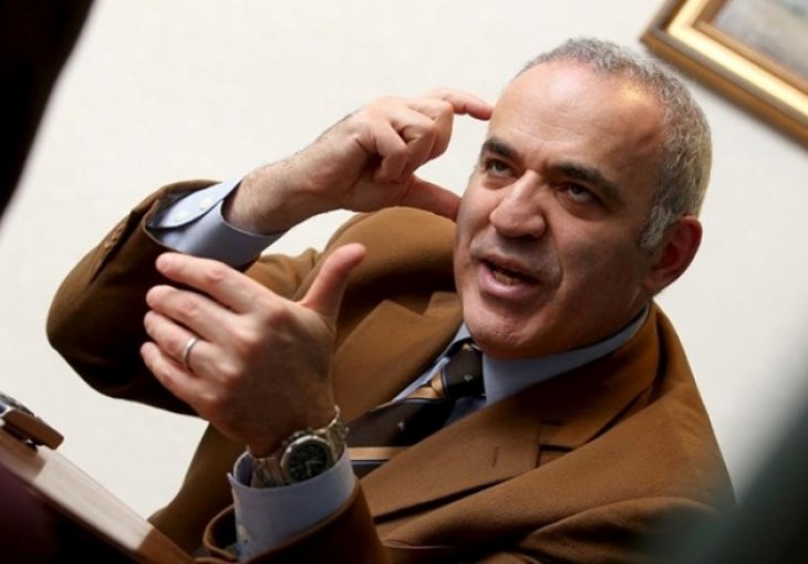 GARI KASPAROV UPUTIO OŠTRU PORUKU PREDSJEDNIKU MOK-a: 