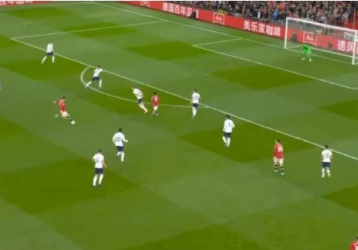 Golčina Ronalda protiv Tottenhama