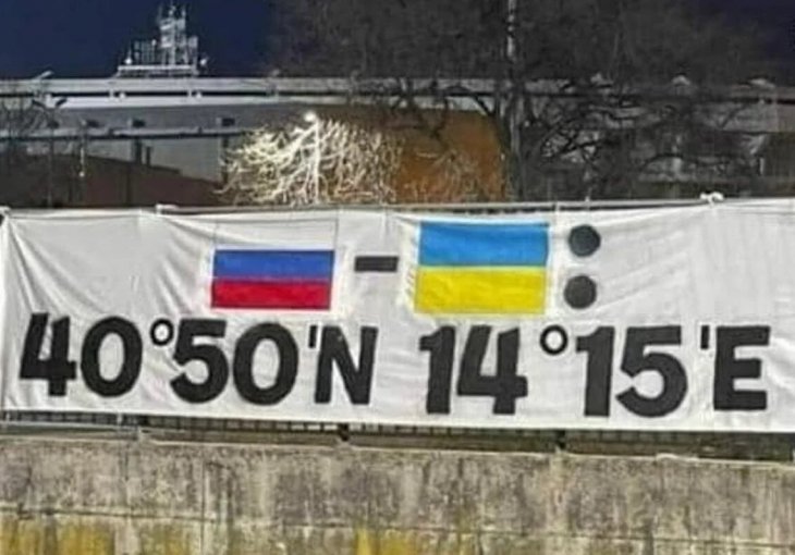 BIZARAN TRANSPARENT U JEDNOJ OD NAJJAČIH EVROPSKIH LIGA Najsramotnija parola otkako je počela invazija Rusije na Ukrajinu zgrozila je sve!