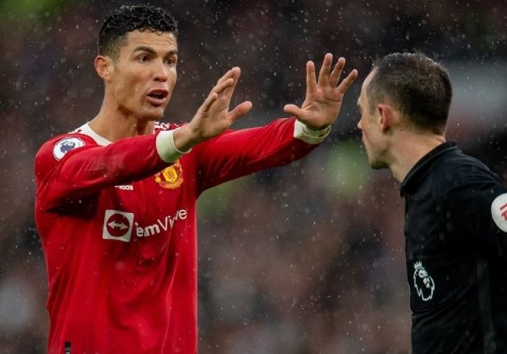 SRAMOTNO ILI NE? Ronaldo poludio na slovenskog suca pa ga ismijavao. Pogledajte situaciju