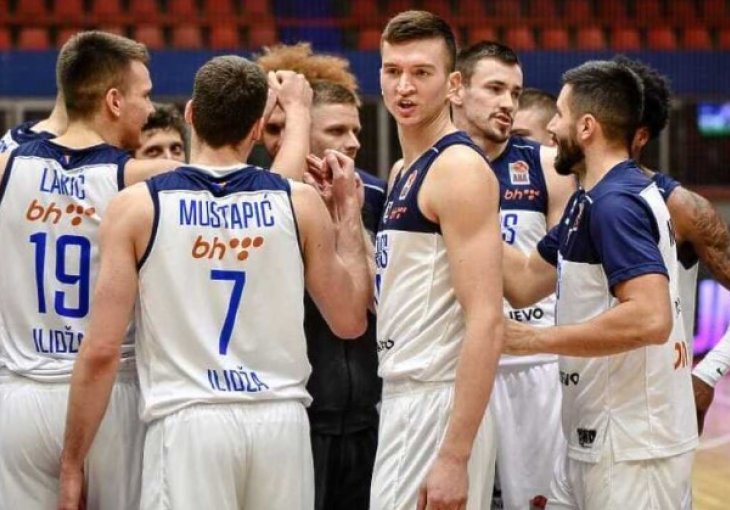 Košarkaši Sparsa u dramatičnoj završnici doživjeli poraz od Zrinjskog