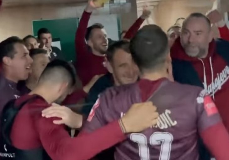 LUDILO U SVLAČIONICI Bordo fudbaleri visoku pobjedu proslavili s predsjednikom Mirvićem
