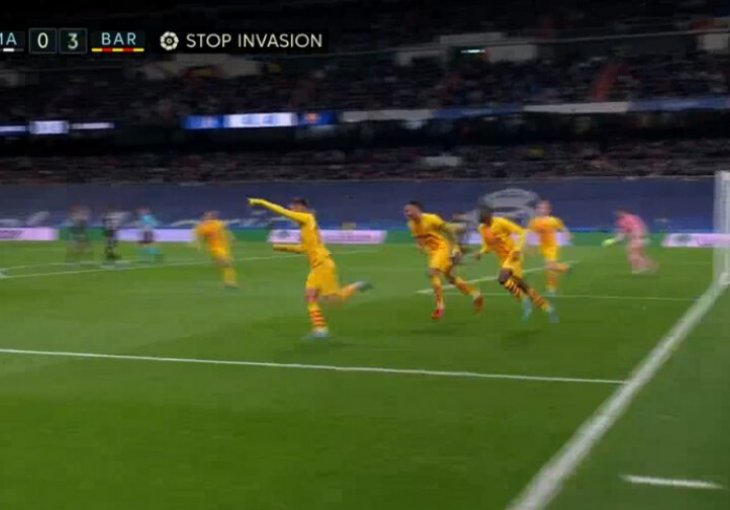 BARCA DEMOLIRA REAL, A NIJE NI SAT IGRE Blic krig početkom drugog poluvremena, VAR još više ukopao Kraljeve