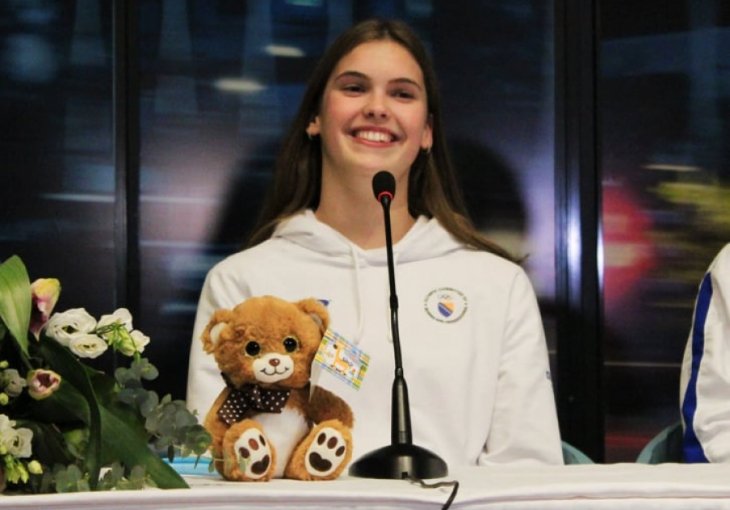 MOSTARSKA SIRENA NAJBOLJA NA MITINGU U RIJECI: Tamo gdje je stala u prošloj, Lana Pudar nastavlja u ovoj godini