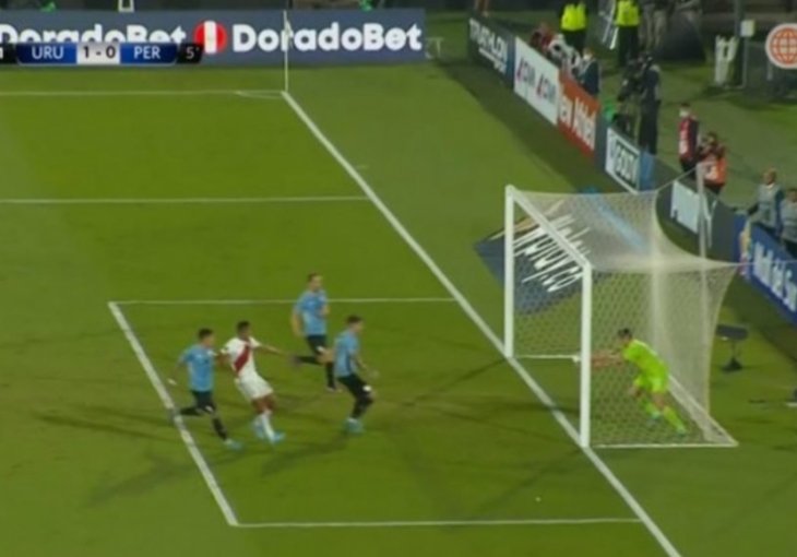NA POMOLU JE NEVIĐENI SKANDAL: U kvalifikacijama za Svjetsko prvenstvo poništen gol u 93. minuti, sudija nije gledao VAR (VIDEO)