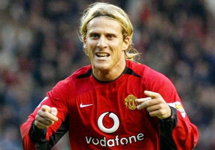 Diego Forlan malo promijenio klasičnu frizuru, ali opet dovoljno da napravi ogromnu razliku! 