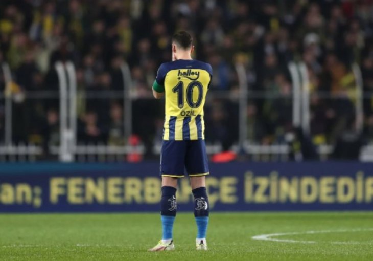 Kao grom iz vedra neba: Mesut Ozil ima novi klub?