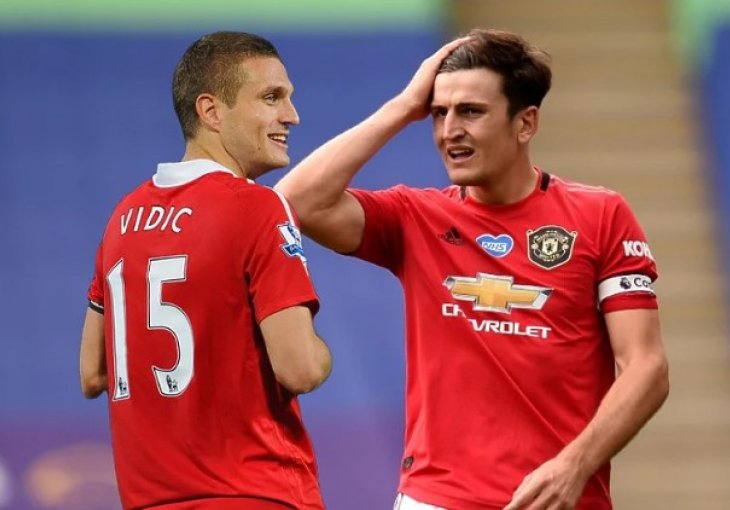 Nemanja Vidić dao savjete za Maguirea