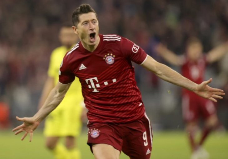 Stigla poruka na Nou Camp: 