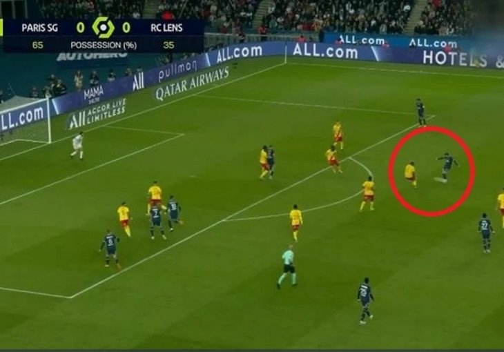 Spektakularan pogodak Lionela Messija na Parku prinčeva! (VIDEO)