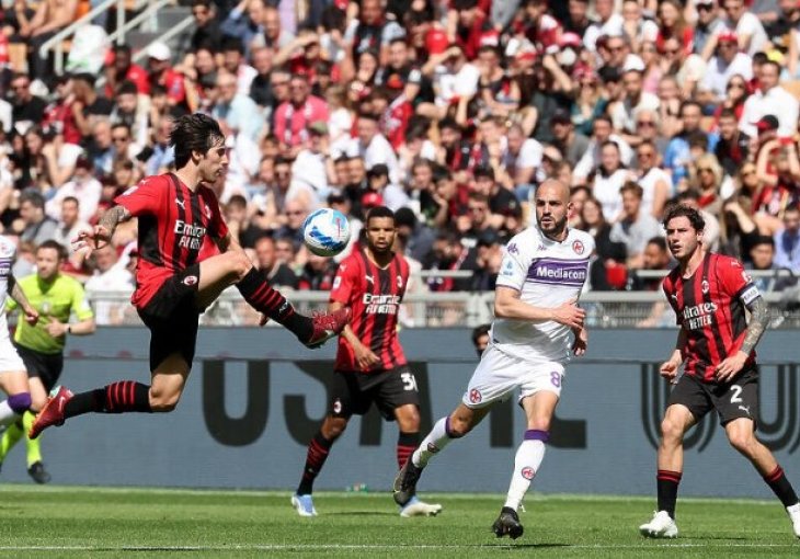 Milan gazi ka tituli prvaka, Krunić ušao s klupe pa na terenu proslavio pobjednički gol