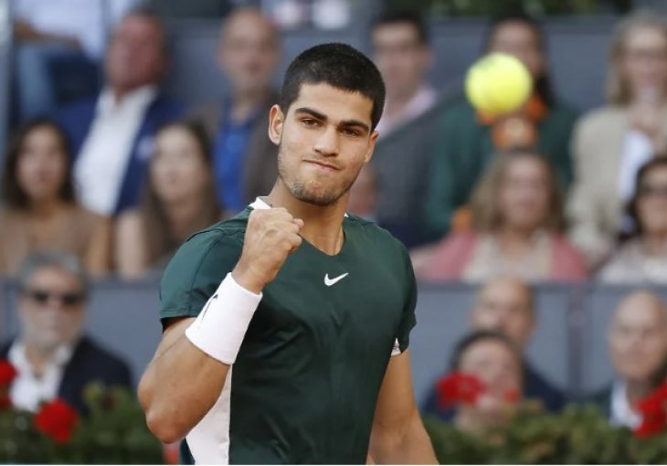Španska teniska senzacija Carlos Alcaraz razbio Zvereva i osvojio Masters u Madridu