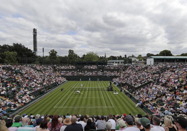 Wimbledon ostaje pri sankcijama Rusima i Bjelorusima?