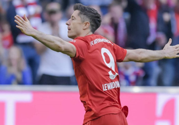 Bayern odredio odštetu za Lewandowskog