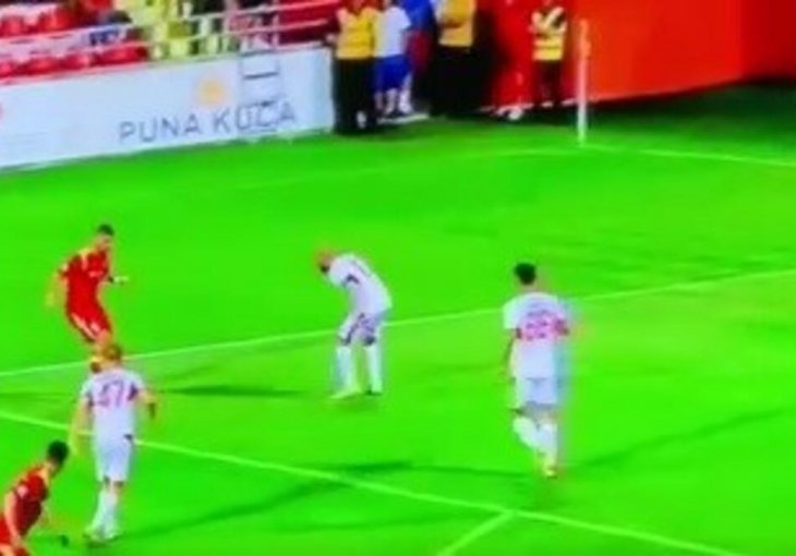 URNEBESNO! OVAJ PENAL ĆE VAS NASMIJATI DO SUZA: Smjehotresna situacija u 90+3. minutu meča Prve lige Crne Gore - KAKVA PREVARA (VIDEO)