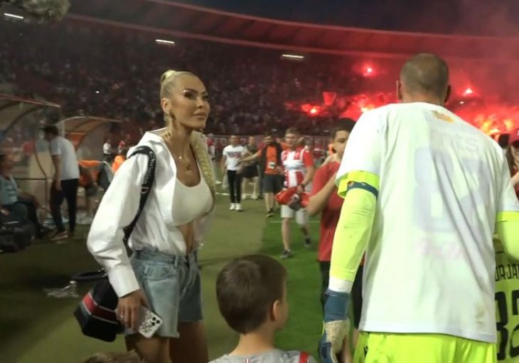 SVI SU BULJILI U BORJANOVU SUPRUGU NA PROSLAVI TITULE: Sneža provokativnim stajlingom izazvala pometnju