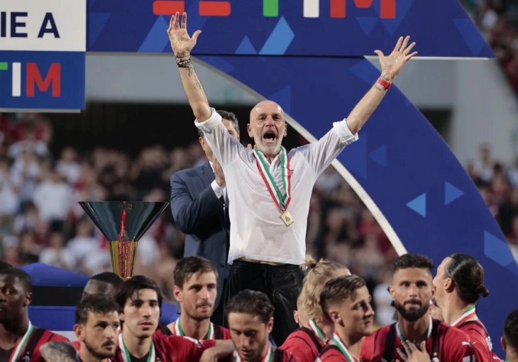 KAKVA BOMBETINA: Pioli za osvojenu titulu dobija potpis ‘legendarnog’ napadača jednog od najvećih klubova svijeta