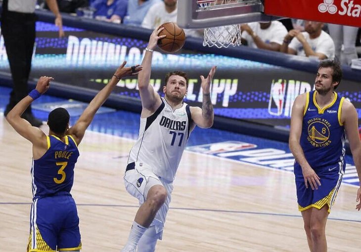 Maestralni Dončić ostavio Dallas u play-offu, Golden State ima još tri meč-lopte