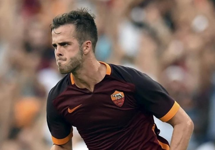 Miralem Pjanić preporučio ofanzivca Romi: Sigurno bi unaprijedio ekipu