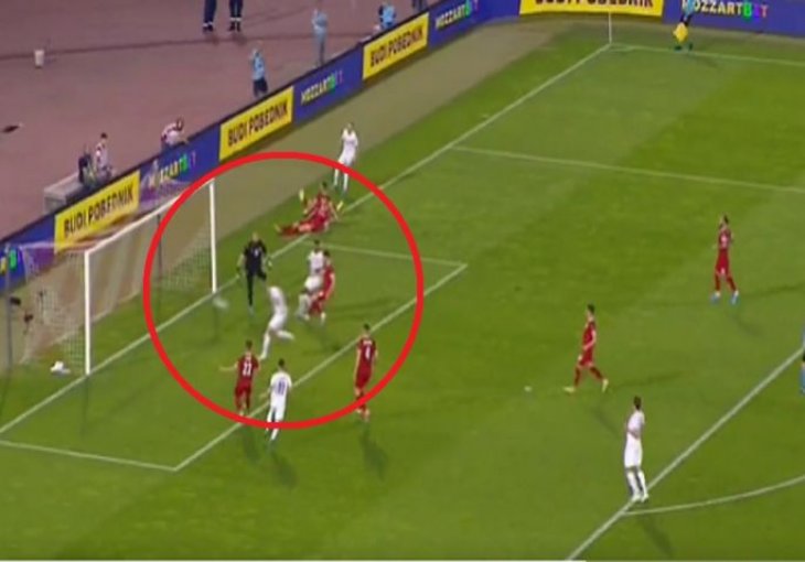 HAAAAALAND JEEEE NEUMOLJIV! Evo kako su Norvežani nadmudrili obranu Srbije, pogledajte golčinu najboljeg strijelca svijeta (VIDEO)
