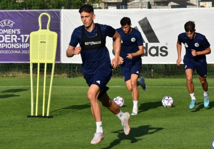 Dennis Hadžikadunić: Kad dođem u Bosnu i obučem ovaj dres sa grbom...