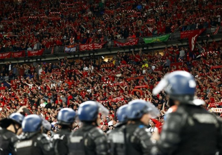 UEFA uputila izvinjenje: Nijedan navijač ne bi smio biti u takvoj situaciji
