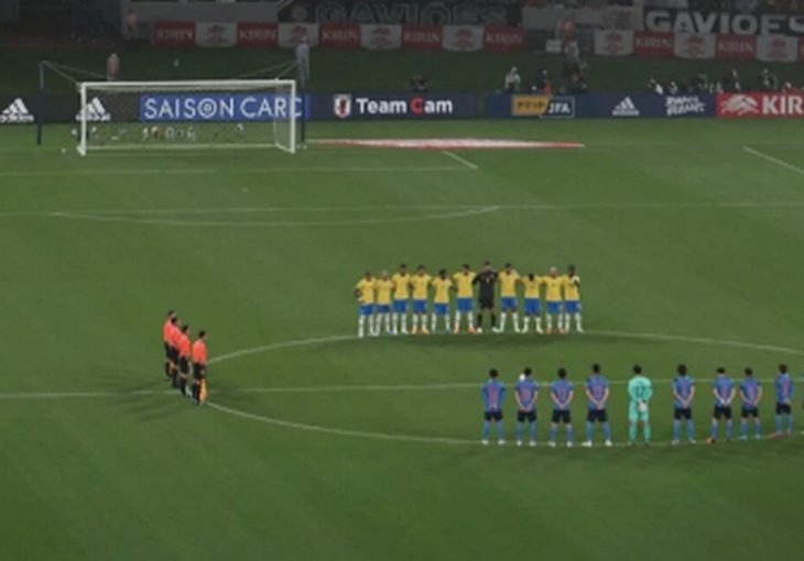 KAKVA ČAST Na centru zagrljeni Neymar, Vinicius, Casemiro, Alves..., a iznad lik velikog Ivice Osima