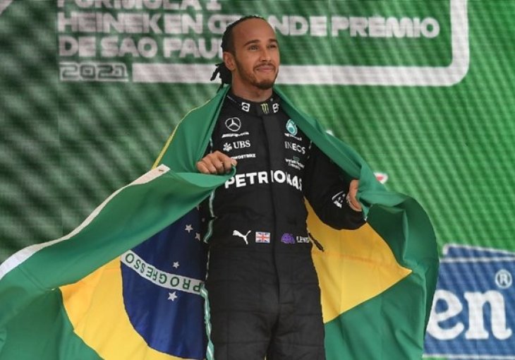 Hamilton dobio brazilsko državljanstvo, odmah mu se javio Pele