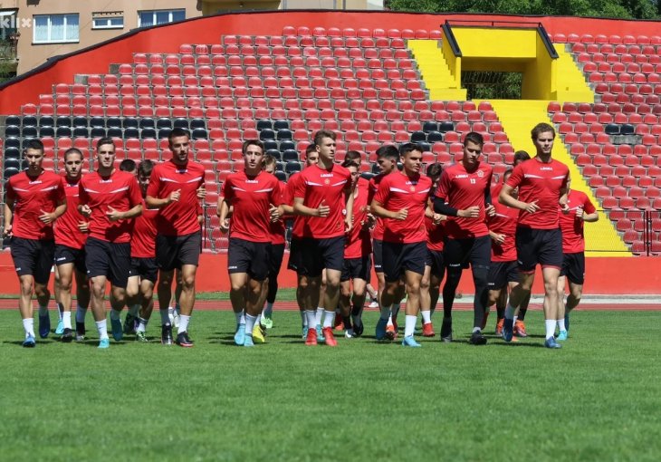 Sloboda počela s pripremama bez imenovanog šefa stručnog štaba, na terenu mladi igrači