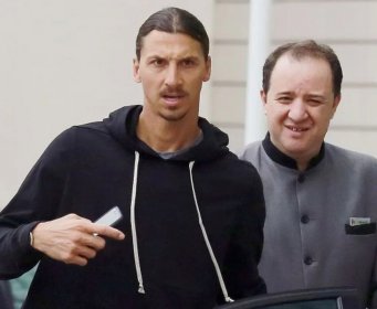 DA, DESILO SE Neko je i Zlatanu stao na crtu: Ibrahimovića patosirao 30-ak centimetara niži 