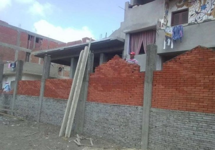 Svi pričaju o Maneu, ali druga zvijezda u tišini od svog sela pravi velegrad