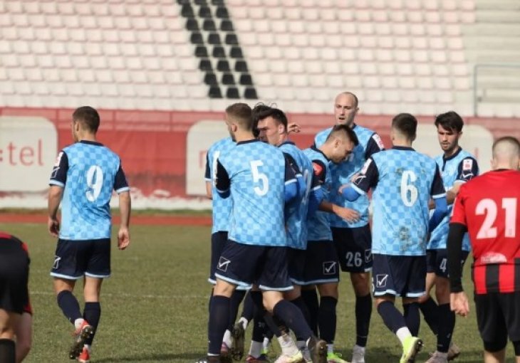 Dugovi ugasili svjetlo FK Radnik