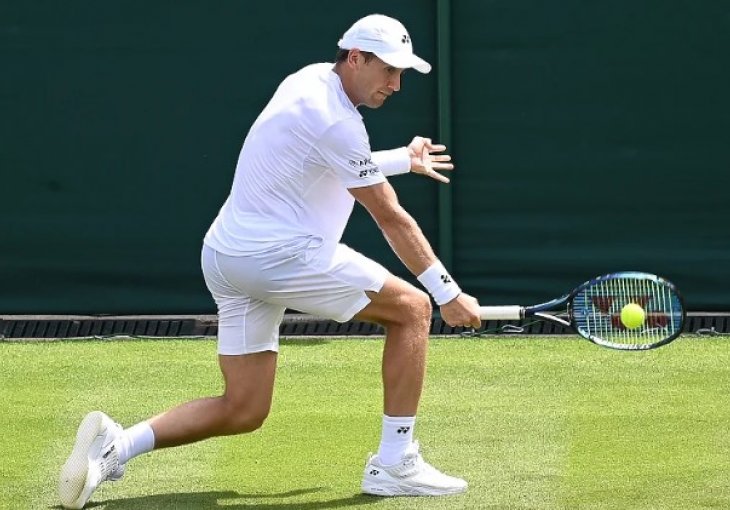 Novo iznenađenje na Wimbledonu, četvrti nositelj neočekivano ispao u drugom kolu