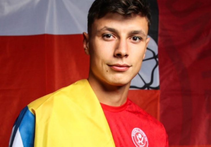 Šefild na originalan način predstavio našeg defanzivca