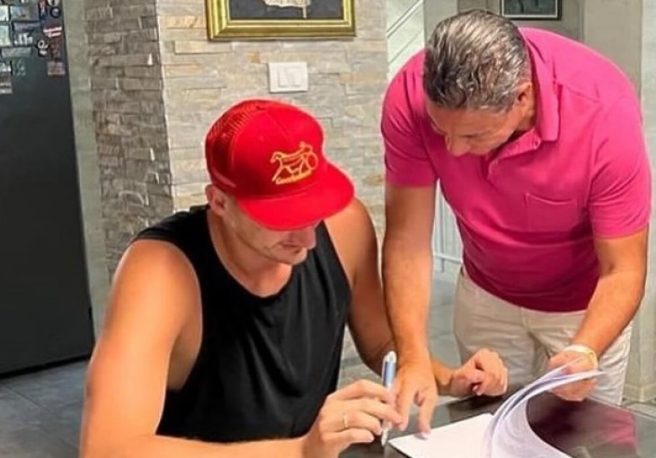 Jokić spektakularni ugovor  potpisao u potkošulji
