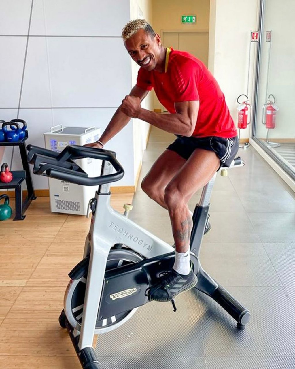 instagram-post-shared-by-luisnani