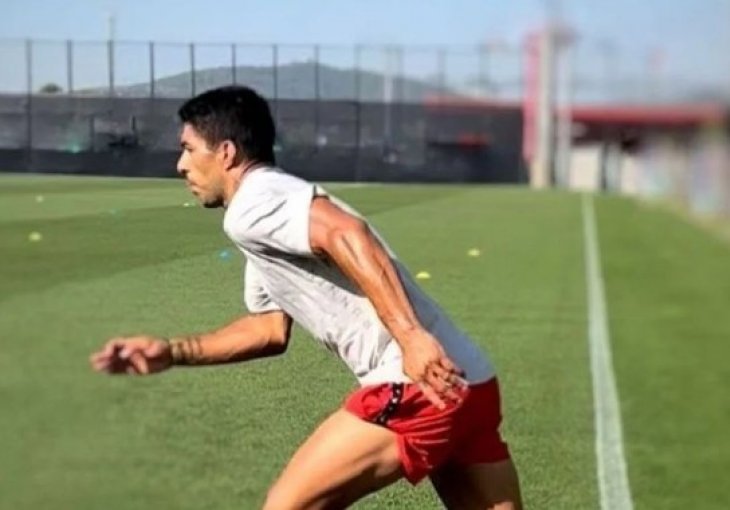 Španci se iznenadili kada su vidjeli gdje je Luis Suarez jučer trenirao