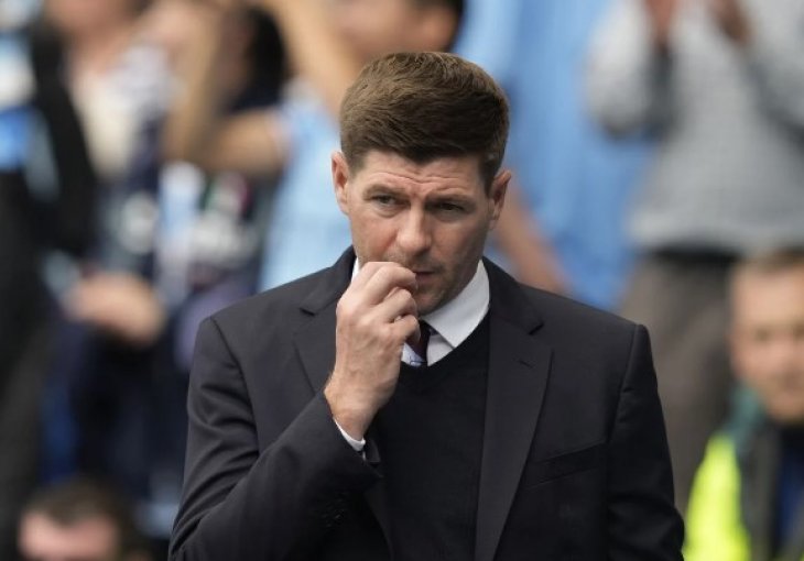 Gerrard uveo nevjerovatna pravila fudbalerima: Neka od njih su čudna u najmanju ruku