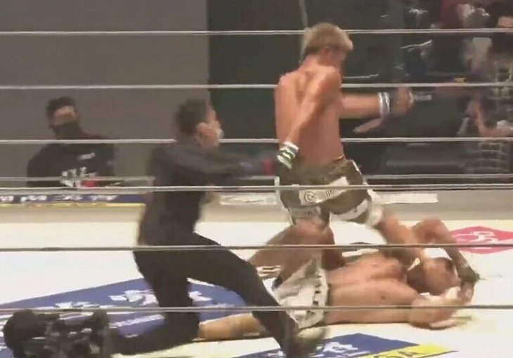 PA ŠTA URADI ČOVJEČE: Japanski MMA borac izveo jedan od najprljavijih poteza u historiji i zgrozio fanove