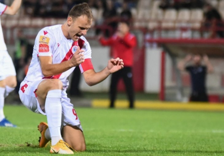 Nemanja Bilbija bi mogao voditi ratove sa zvijezdom Barcelone