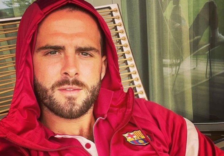 Nevjerovatna je cifra koju je Miralem Pjanić poklonio Barceloni