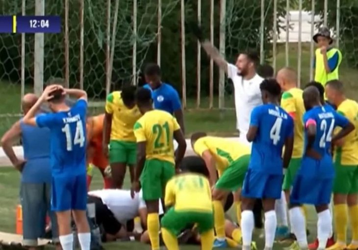 STRAŠNE SCENE: Fudbaler pao u komu nakon sudara sa golmanom - IGRAČI SE HVATALI ZA GLAVE