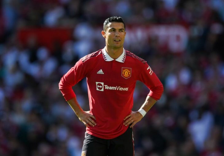 PALA ODLUKA OKO RONALDA! MANCHESTER UNITED prelomio: Evo šta će biti sa slavnim Portugalcem