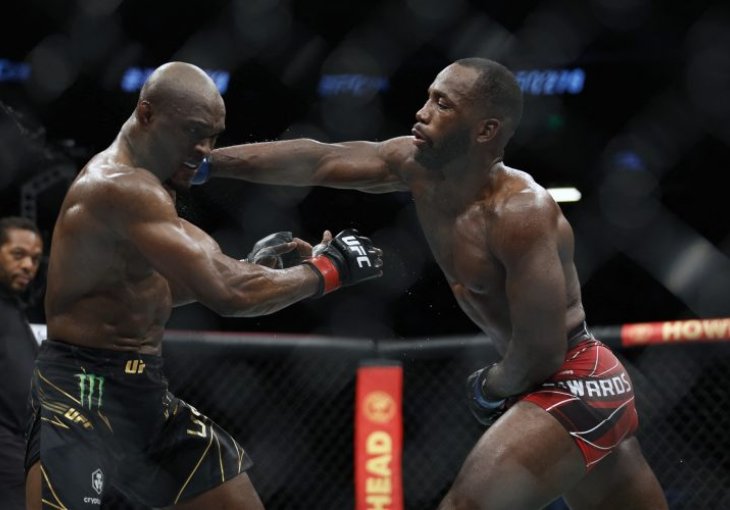 Šokantan kraj neporaženog UFC šampiona: Pao kao pokošen nakon žestokog udarca u glavu (FOTO)