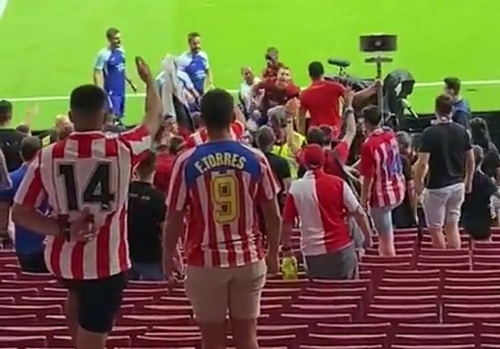 HAOS KAKAV SE NE PAMTI Velike tenzije nakon poraza: Pogledajte sukob bijesne zvijezde i navijača Atletico Madrida