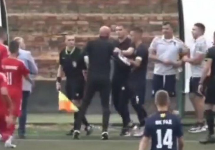 LUDI BALKAN PONOVO U FOKUSU Dječiji je meč, ali to nije dovoljan razlog da se izbjegnu tuča i psovke VIDEO