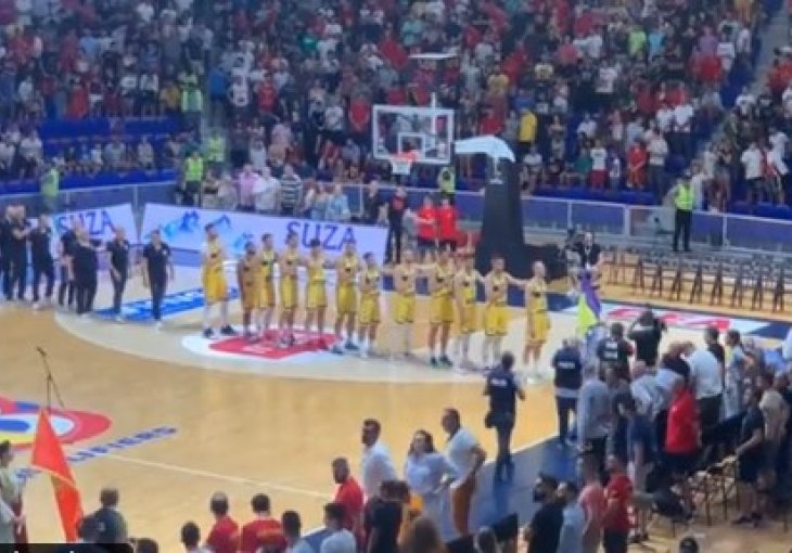 CRNOGORCI JOŠ JEDNOM POKAZALI KOREKTNOST Pogledajte kako je ispraćena himna Bosne i Hercegovine