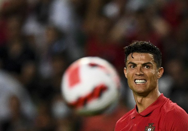 U Manchesteru, čini se, pušu neki novi vjetrovi: Sada tvrde da će Ronaldo uraditi sljedeće nakon spoznaje određenih stvari